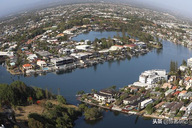 黄金海岸在哪个城市，黄金海岸在哪个城市秦皇岛（Coast>——这里是面临太平洋漂亮的海滨城市）