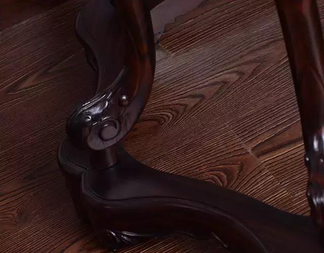 黑檀木家具什么档次，黑檀木家具属于什么档次（黑檀木：红木界的黑美人）