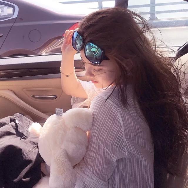 时尚气质女头/女孩子的气质要有也要有素质，微信头像，时尚气质女头/女孩子的气质要有也要有素质（有气质的女生头像）