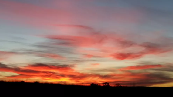 skyblue°微信昵称（天空 ）网名，skyblue°微信昵称（天空 ）微信昵称（天空的尽头在什么地方）