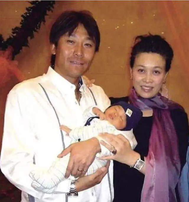 那英前任老公高峰，王姬老公高峰是那英前（与那英同居十年生下一子）