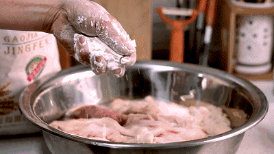 牛杂怎么做最好吃的，做了20年的“牛杂”小吃