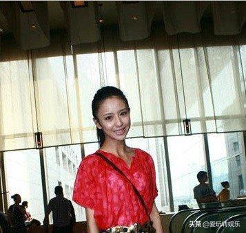 佟丽娅的老公，百亿导演陈思诚的成名路和复杂情史