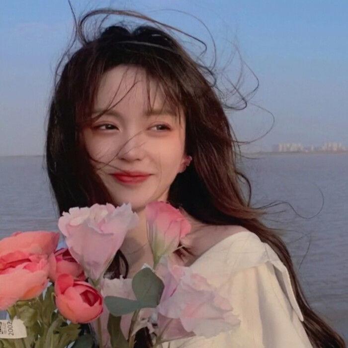 陈亦然:ins优质女头.爱和梦想都要闪闪发光，微信头像，陈亦然:ins优质女头.爱和梦想都要闪闪发光（一定要站在你所热爱的世界里闪闪发光）