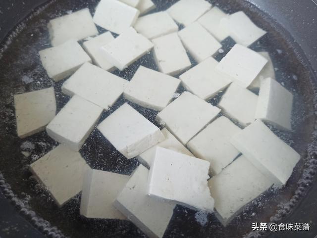豆腐配什么菜好吃，豆腐和其他菜搭配做法（教你5种不同做法）
