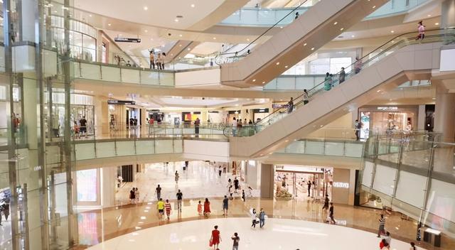 深圳万象城在哪里，深圳的万象城在哪（中国购物中心之王）