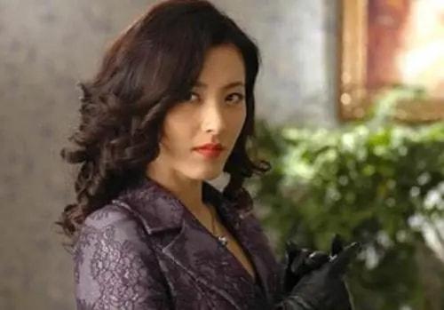 妯娌的三国时代冯雪结局（她颜值曾一度压过了章子怡）