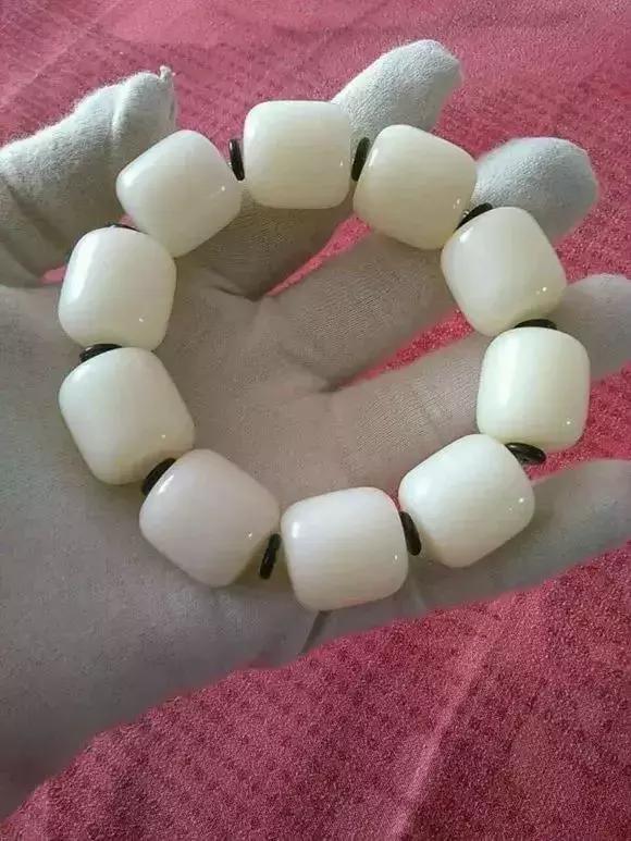 菩提根佛珠怎么养，菩提根佛珠怎样盘玩（菩提根的“盘玩大法”！）