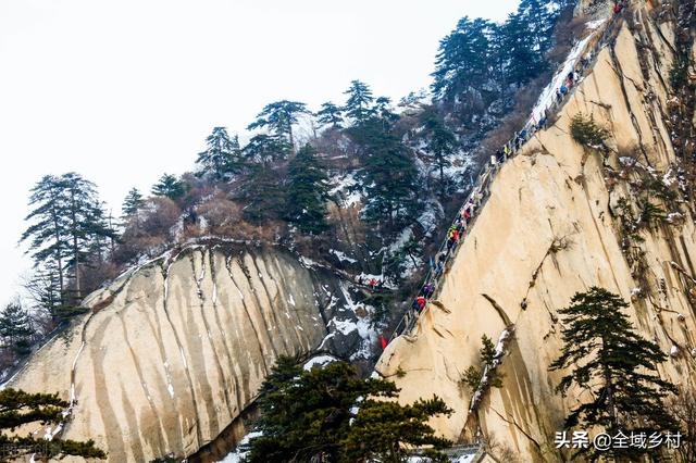 五岳名山排名，每个人都有自己心中的十大名山和具体排名