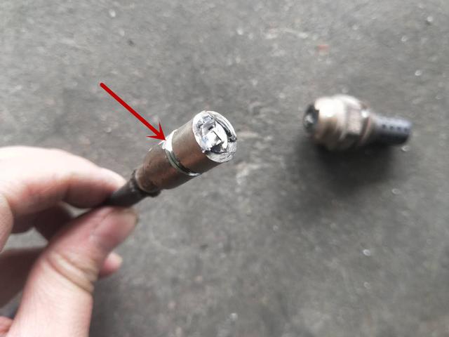 氧传感器工作原理，汽车氧传感器工作原理（胖哥分析氧传感器原理）