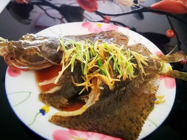 多宝鱼虽带鱼腥味，却富含优质蛋白与不饱和脂肪酸，营养丰富助健康
