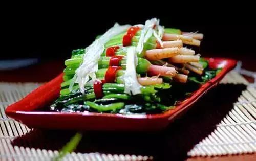 西兰花的茎能吃吗，西兰花的杆子可以吃吗（被扔掉的8种食物“边角料”）