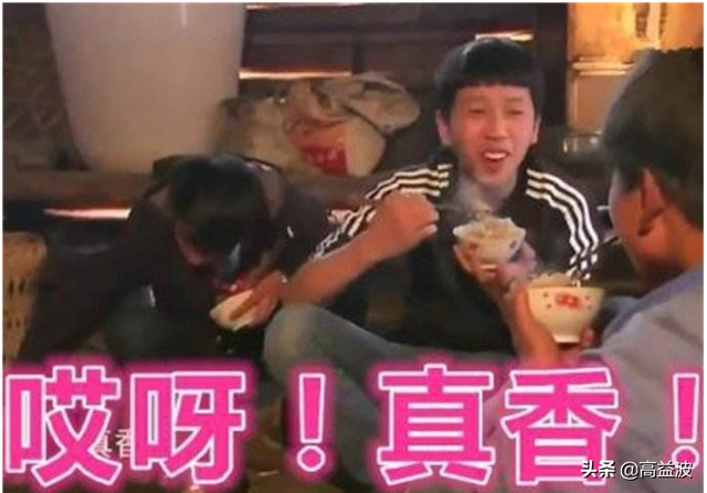 vlog拍摄的技巧，vlog运镜（你也能拍出百万播放vlog）