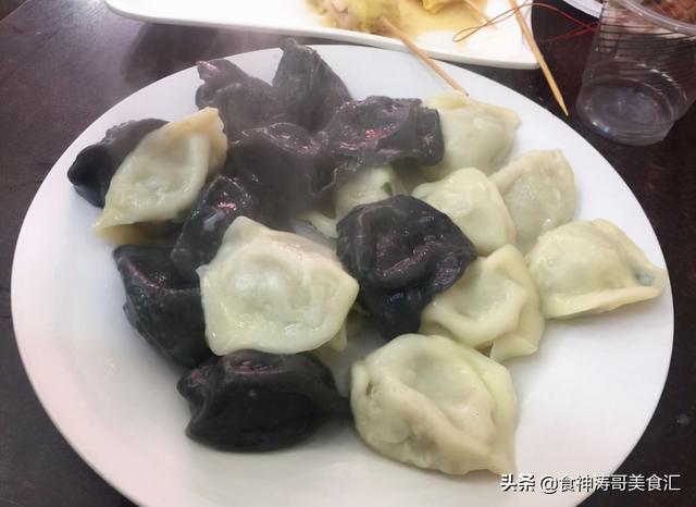 青岛特色美食有哪些，青岛十大特色小吃（吃遍青岛特色美食小吃）