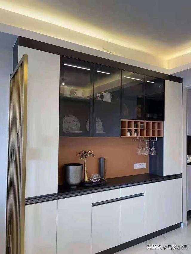 吊灯什么材质好，吊灯什么材质好耐用（为何别人家看起来更高级）