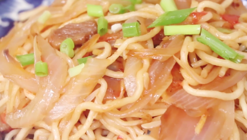 圖片[6]-【洋蔥燜面】做法步驟圖 出鍋比吃肉還香 全家都愛吃-起舞食譜網