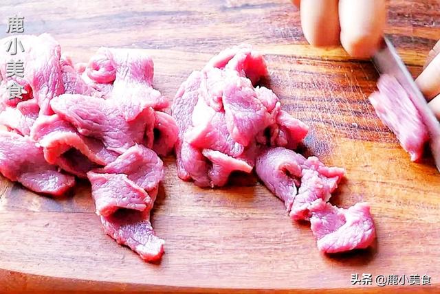 炒牛肉怎么做好吃，怎样炒牛肉好吃又嫩（父亲收藏了30年的嫩炒牛肉方法）