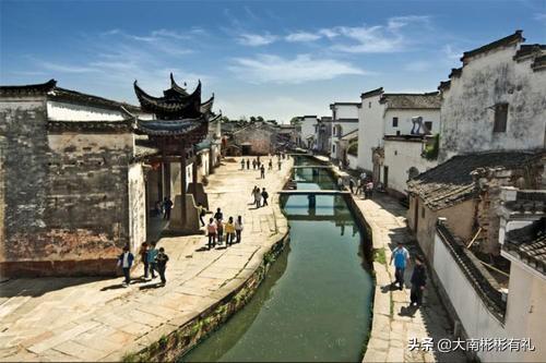 皖南古村落的主要景点，皖南古村落的主要景点有哪些（皖南古村落何其多）