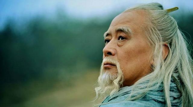 华佗简介，四大名医是哪四个（中国历史上第一位创造手术外科的华佗）