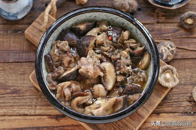 香菇滑鸡的做法，顺德香菇滑鸡的做法（广东名菜“香菇蒸滑鸡”）
