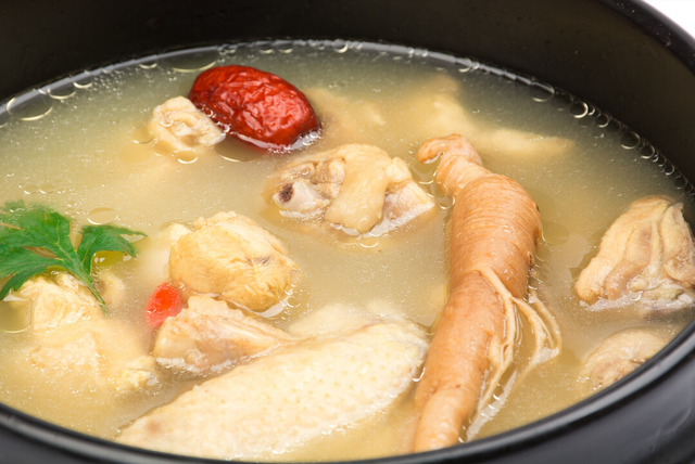 鸽子鸡汤怎么炖才有营养，营养不流失
