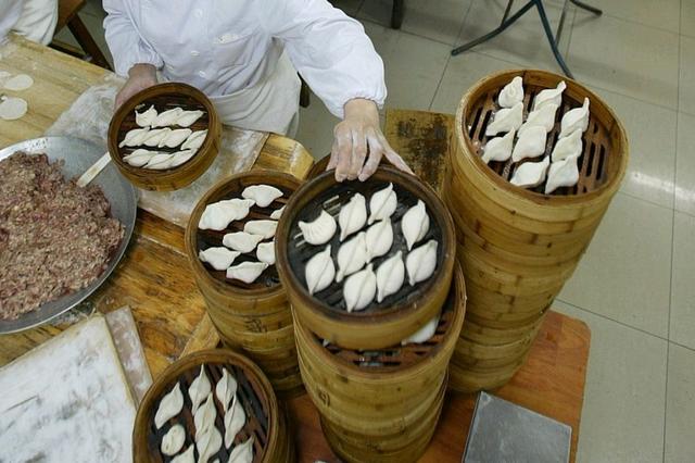 包饺子怎么和面，包饺子面怎么和面（吃法不同用水不同）