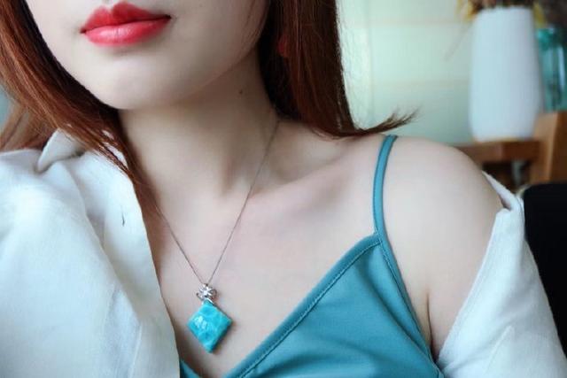 双鱼座戴什么宝石，双鱼座的星座宝石（专属十二星座的宝石）