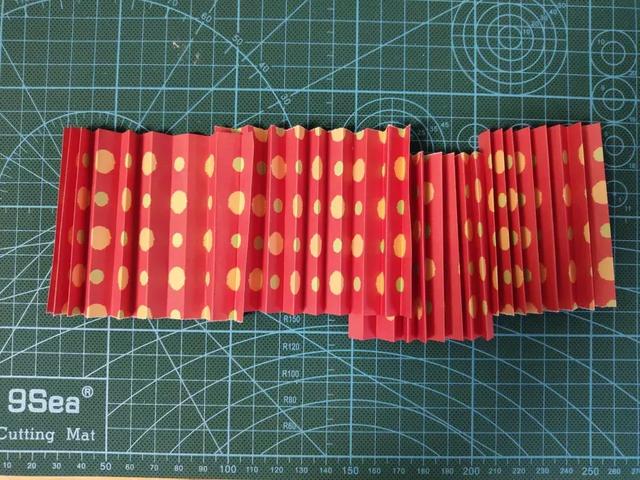 纸扇子的做法，纸扇子的做法描述（教你做5款夏季手工扇）