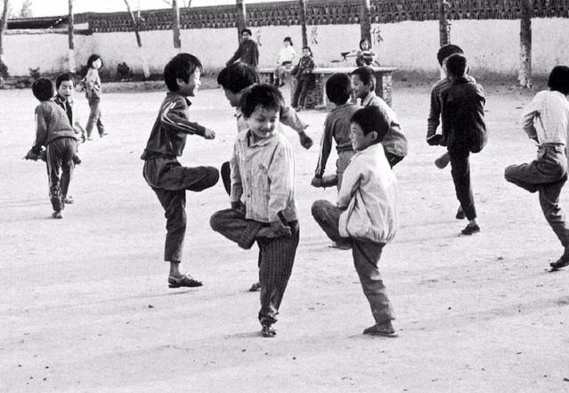 80后小时候玩的游戏，80后儿时玩的游戏有哪些（小时候玩过的经典游戏）