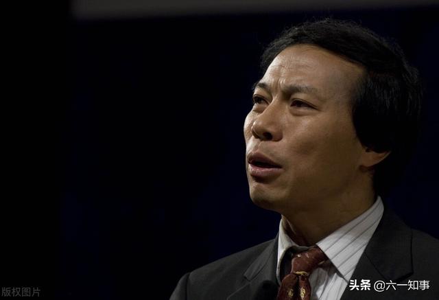 你行我素的意思，我行我素 意思（起底“五假CEO”红与黑）