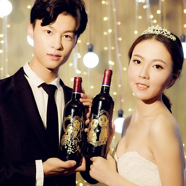 一周年纪念日礼物，结婚一周年纪念日礼物（情侣一周年纪念日礼物精选）