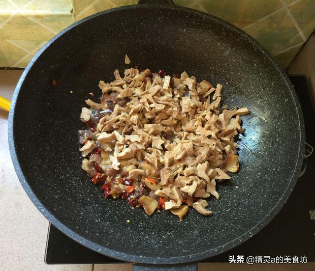 笋干怎么吃，干笋子怎么做好吃（笋干和此物才是天生一对）