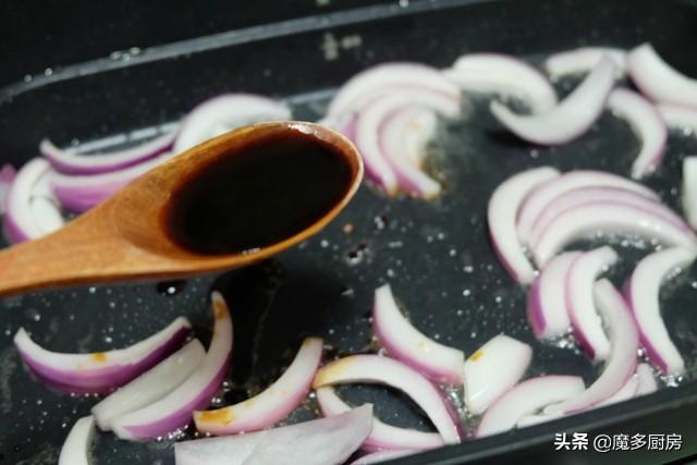 正宗日式寿喜锅怎么做，正宗日式寿喜锅怎么做好吃（简单方便又好吃）