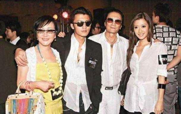 [谢婷婷男朋友]谢婷婷的男朋友是谁，谢婷婷一年换七个男友是哪些（谢婷婷：8任男友无缝衔接）