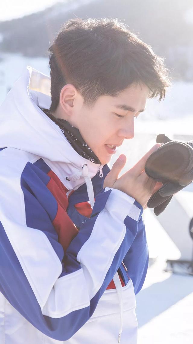 男生头像 刘昊然小哥哥 帅到犯规微信，男生头像 刘昊然小哥哥 帅到犯规（壁纸 ， 帅气的刘昊然）