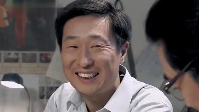 演员王海燕第一任丈夫是谁，演员王海燕第一任丈夫是谁啊（二婚嫁张嘉译育有一女）