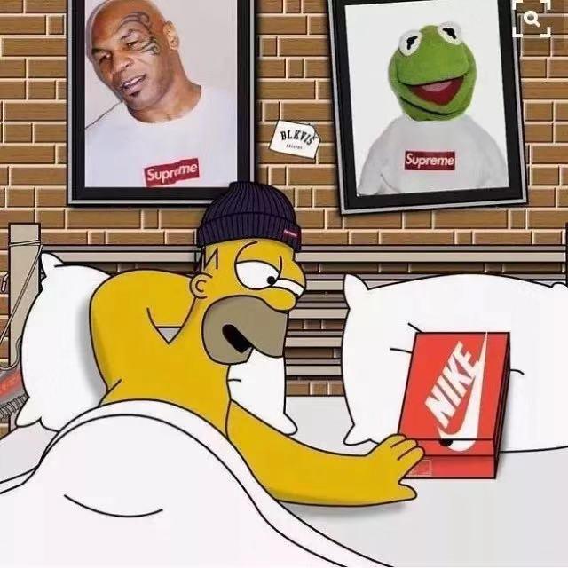 辛普森一家头像，守月仙☽辛普森一家｜爱是会消失的，消失在某个傍晚黄昏中微信（每一张都很黄......）