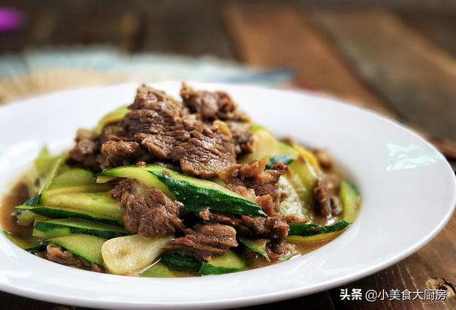 小黄瓜条牛肉嫩吗，小黄瓜条 牛肉（碰见这肉别手软）