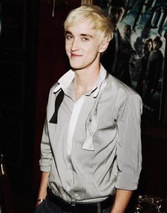 说到霍格沃茨魔法学校里的"斯莱特林院草",非德拉科·马尔福莫属了.