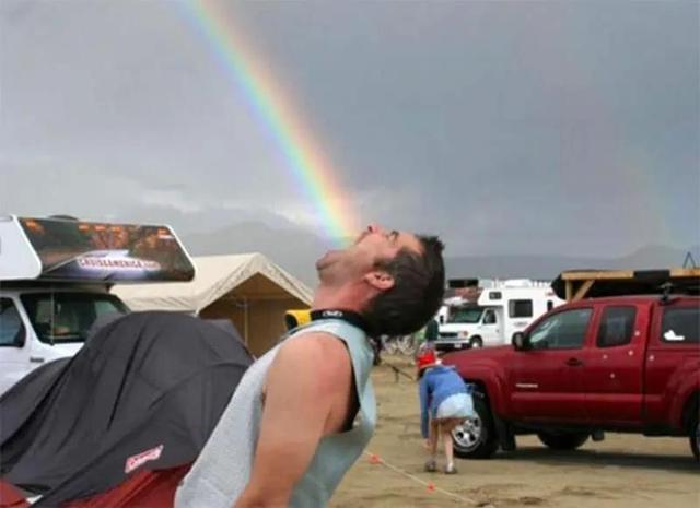 视觉错觉奇异图片，错觉摄影作品（7个简单步骤拍出错觉照片）