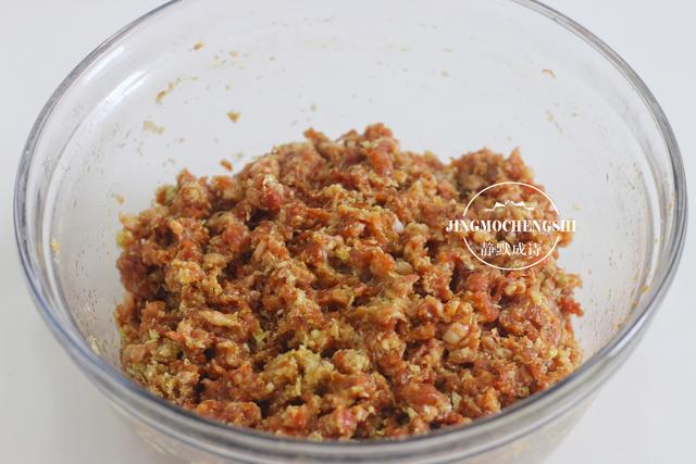 蒸肉饼放些什么料才好吃怎样做，蒸肉饼用什么肉（学会再也不用买）