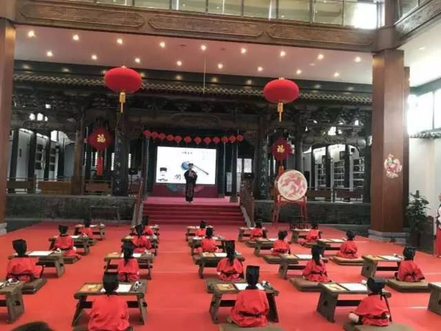 人生四大礼之开笔礼，人生四大礼之开笔礼三拜（中华传统文化传承——人生四大礼）