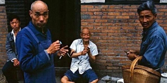 1981年属鸡人永远最旺的数字，1981年属鸡的幸运数字和颜色（时光记忆：1981年的中国）