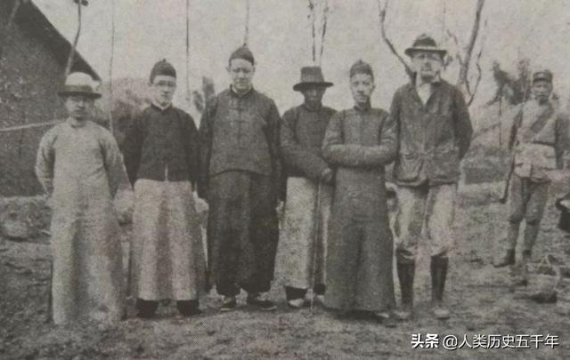 三星堆考古三段史，三星堆遗址的发现、发掘经过