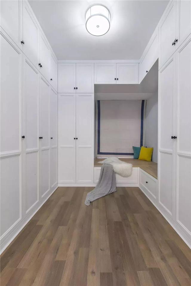 平开门衣柜选购注意事项，衣柜门 平开（很多人都选错真后悔）