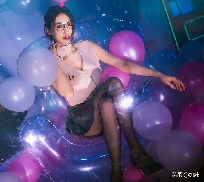 斗鱼丸子君(斗鱼丸子君弹舌还直播吗)
