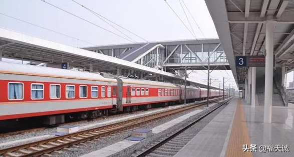 地铁上可以带酒吗?能带几瓶，地铁上可以带酒吗（白酒可以带上火车吗）