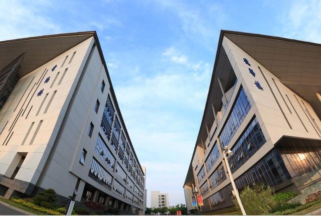 南京医科大学就业指导网，南京医科大学康达学院是不是双一流大学（中国高校之南京医科大学）