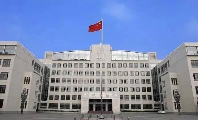 中国人民解放军防空兵指挥学院，中国人民解放军防空兵指挥学院录取分数线（军校：陆军炮兵防空兵学院）
