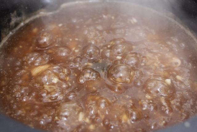 炒肝怎么做，生炒猪肝的做法（但其实一碗黏糊糊的炒肝就用了10多种配料）